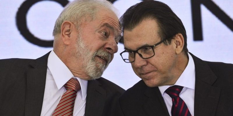 O ministro do Trabalho, Luiz Marinho, anunciou dados positivos do governo Lula
