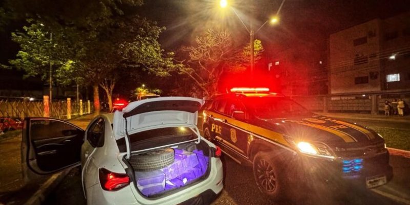 Pelo transporte, ele receberia o valor de R$ 10 mil - Imagens - Osvaldo Duarte