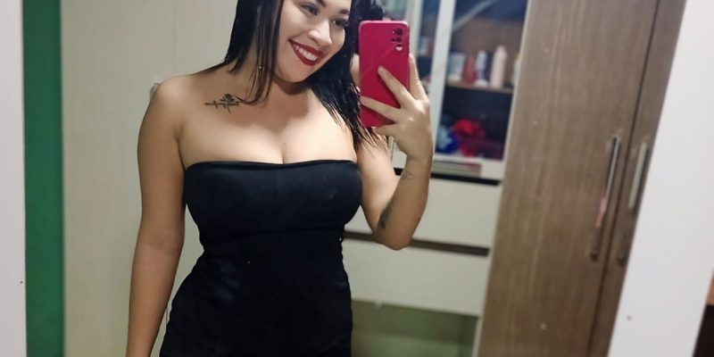 Jennifer Gimenes Monserroti, de 22 anos, foi assassinada a tiros - Imagens- Facebook