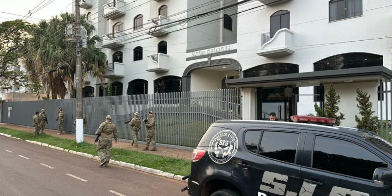 “Piroca”, foi preso em condomínio da cidade por equipes da 1ª Delegacia de Polícia e da Garras