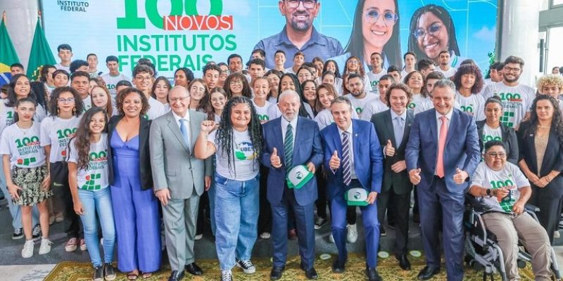 Estruturas ofertarão principalmente cursos técnicos integrados ao ensino médio - Imagem - Ricardo Stuckert/PR