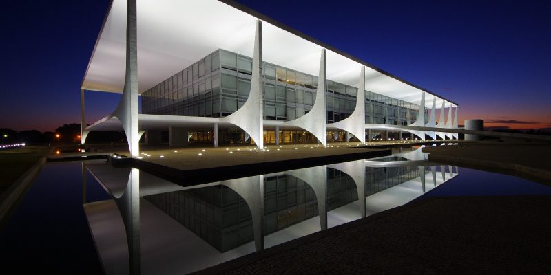 Palácio do Planalto à noite
