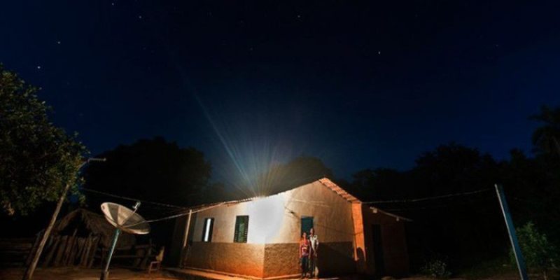 Programa prevê investimento de R$ 4,3 bilhões para levar energia a mais de 97 mil famílias