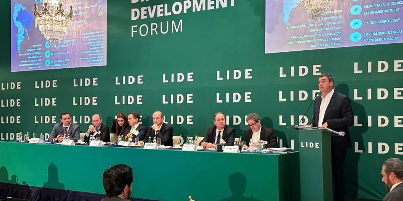Eduardo Riedel apresenta MS para executivos internacionais e lideranças nacionais