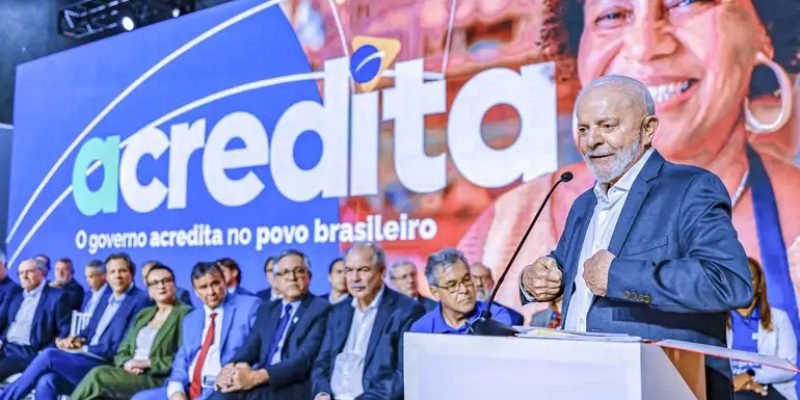 O presidente Lula durante o evento em São Paulo: "O Acredita tem de virar assunto de mesa de bar"