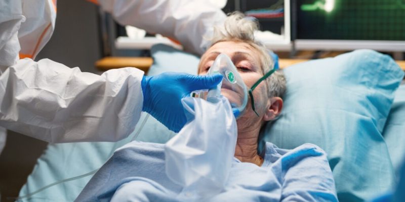 O vírus Influenza é o que causa a gripe. Ele pode propagar-se facilmente e é responsável por elevadas taxas de hospitalização