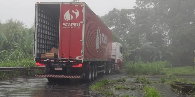 Quadrilha roubou carga de cigarros avaliada em R$ 7,2 milhões; parte dos produtos foi recuperada