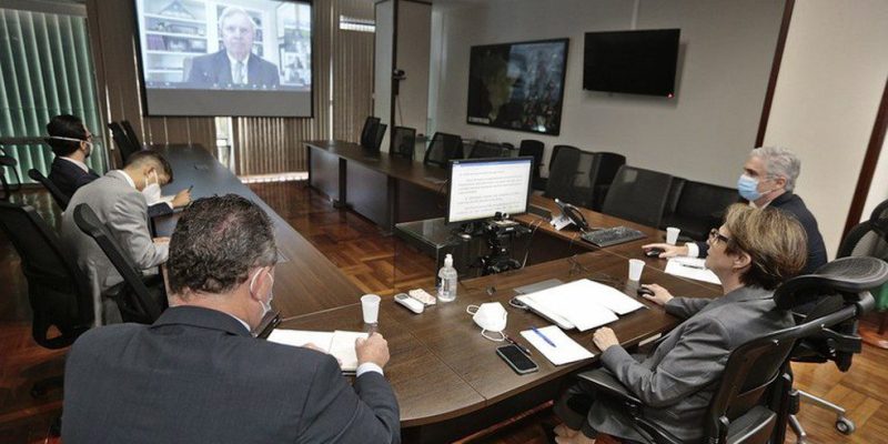 Ministra Tereza Cristina se reúne com secretário da Agricultura dos Estados Unidos. — Foto: Divulgação / MAPA