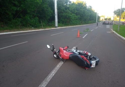 Motociclista de 19 anos morreu na avenida Lúdio Martins Coelho. — Foto: Redes sociais