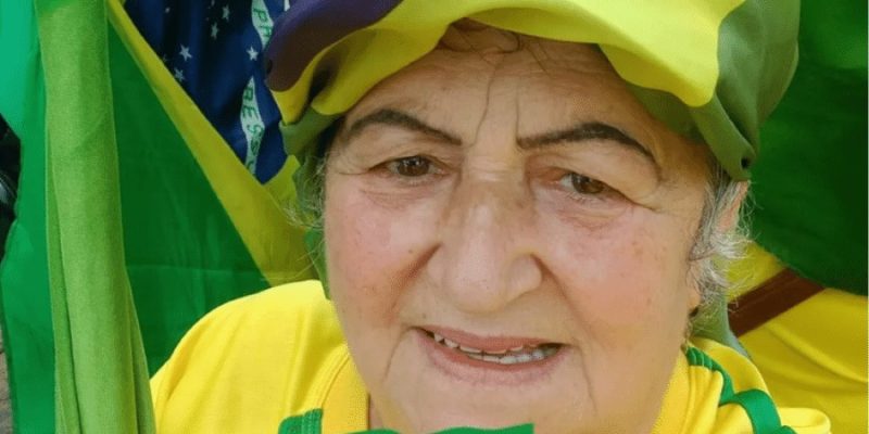Fátima de Tubarão ganhou fama após aparecer em vídeos durante o 8 de janeiro
Reprodução/X