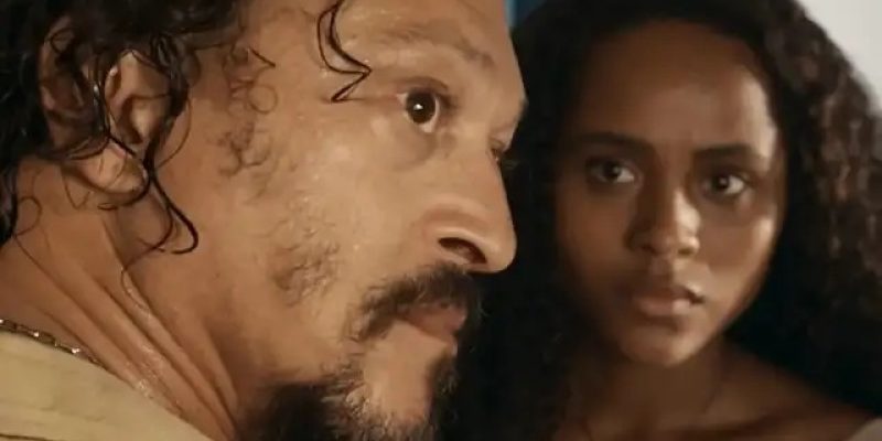 Venâncio (Fábio Lago) é extremamente repressor com Maria Santa (Duda Santos) – TV Globo