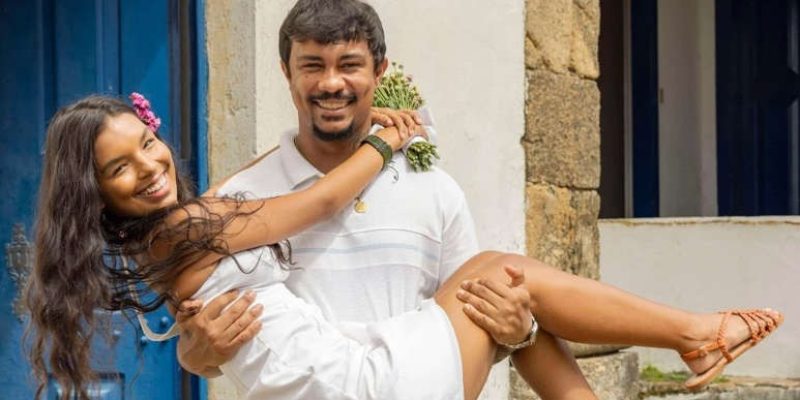 Mell Muzzillo em festa na casa de Xamã — Foto: Reprodução/Instagram
